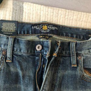 2 Pairs of Lucky Brand Jeans 34x32